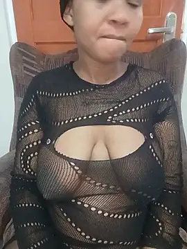 Hotsexyberry222 online show from July 24, 2026, 10:11 am