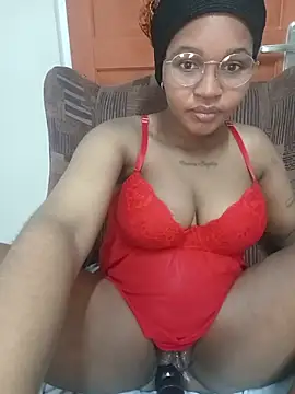 Hotsexyberry222 online show from July 17, 2026, 5:32 pm