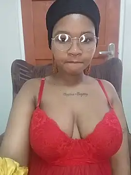 Hotsexyberry222 online show from July 19, 2026, 9:06 am