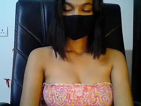 Snapshot of Hot_Deepansi02 chatting on August 6, 2026, 3:23 am Hot Deepansi02 online show from August 6, 2026, 3:23 am