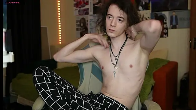 Tomboysex online show from March 18, 2026, 3:24 pm