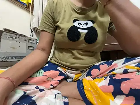 Snapshot of Noor_Sexy02 chatting on July 6, 2026, 4:41 am Noor Sexy02 online show from July 6, 2026, 4:41 am