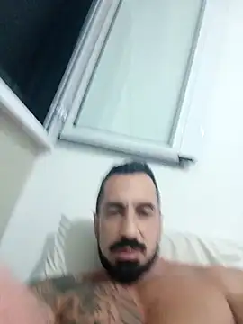 Snapshot of muscle_model33 chatting on March 16, 2026, 3:25 am muscle model33 online show from March 16, 2026, 3:25 am