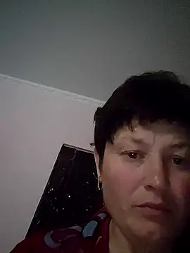 Snapshot of valeryXmur chatting on April 7, 2026, 8:21 pm valeryXmur online show from April 7, 2026, 8:21 pm