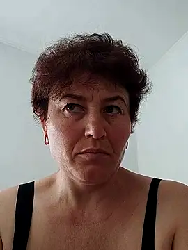 Snapshot of valeryXmur chatting on May 8, 2026, 1:04 pm valeryXmur online show from May 8, 2026, 1:04 pm