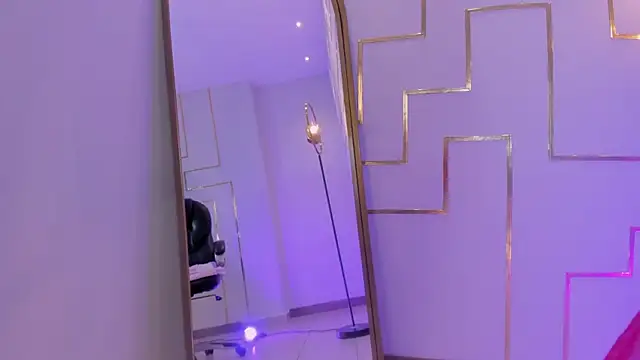 ArianaNova online show from March 27, 2026, 8:26 am