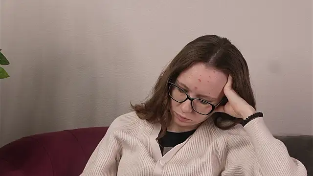 Snapshot of MedaNormand chatting on March 15, 2026, 10:33 am MedaNormand online show from March 15, 2026, 10:33 am