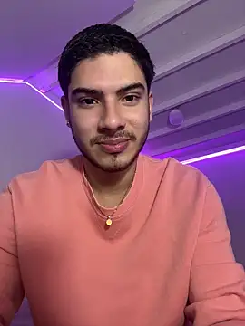 Snapshot of ApoloGray__ chatting on May 19, 2026, 7:54 pm ApoloGray online show from May 19, 2026, 7:54 pm