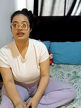 Snapshot of annie_yin1 chatting on March 19, 2026, 5:24 pm annie yin1 online show from March 19, 2026, 5:24 pm