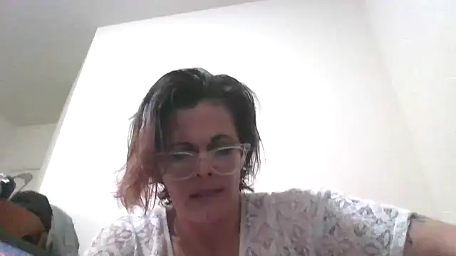 Snapshot of kitty-kitten82 chatting on March 24, 2026, 5:51 am kitty-kitten82 online show from March 24, 2026, 5:51 am