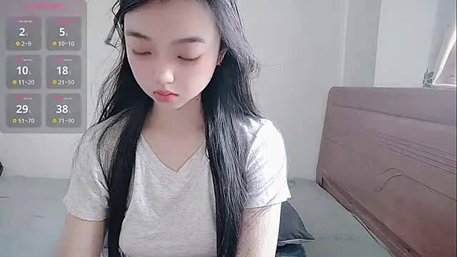 Snapshot of oblakitty_ chatting on June 29, 2026, 12:50 am oblakitty online show from June 29, 2026, 12:50 am