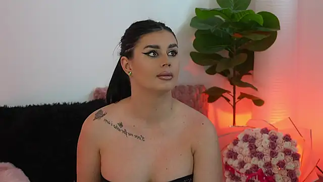Snapshot of ItsKendra chatting on May 8, 2026, 1:26 pm ItsKendra online show from May 8, 2026, 1:26 pm