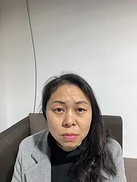 Snapshot of lili338 chatting on March 15, 2026, 10:44 am lili338 online show from March 15, 2026, 10:44 am