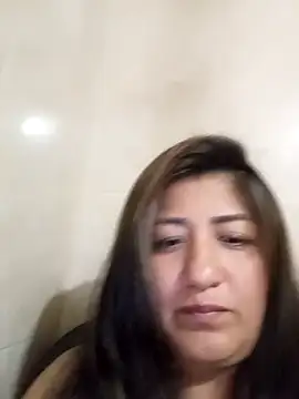 Snapshot of Roxiire chatting on March 16, 2026, 2:08 am Roxiire online show from March 16, 2026, 2:08 am