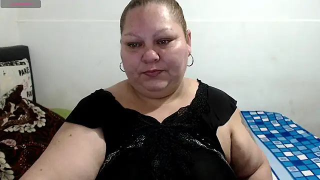 Snapshot of rossitaspace01 chatting on May 28, 2026, 12:33 pm rossitaspace01 online show from May 28, 2026, 12:33 pm