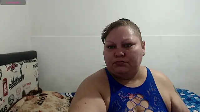 Snapshot of rossitaspace01 chatting on May 27, 2026, 12:45 pm rossitaspace01 online show from May 27, 2026, 12:45 pm