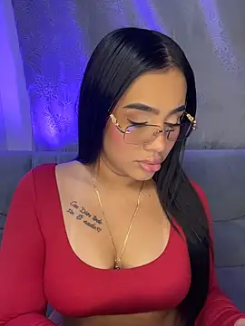 Snapshot of AlisonBeltran1 chatting on August 6, 2026, 6:08 am AlisonBeltran1 online show from August 6, 2026, 6:08 am