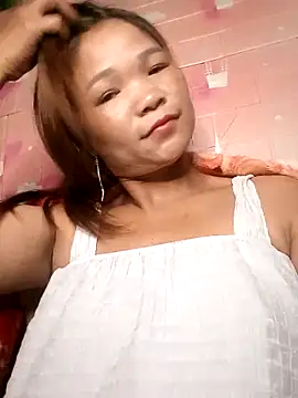 Snapshot of maymay121 chatting on May 10, 2026, 2:37 am maymay121 online show from May 10, 2026, 2:37 am