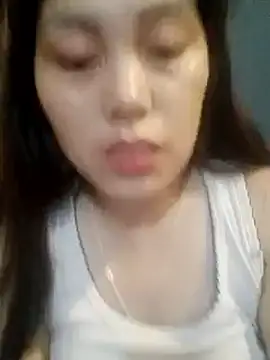 Snapshot of Abi-ni chatting on May 22, 2026, 7:34 pm Abi-ni online show from May 22, 2026, 7:34 pm