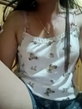 Snapshot of Abi-ni chatting on June 17, 2026, 8:19 pm Abi-ni online show from June 17, 2026, 8:19 pm