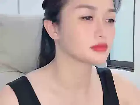 AmyLinee 1 online show from July 8, 2026, 8:59 am
