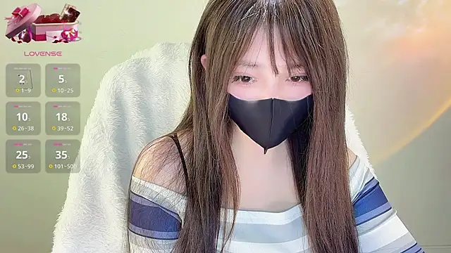 Snapshot of yueyue-7777 chatting on April 13, 2026, 1:42 am yueyue-7777 online show from April 13, 2026, 1:42 am