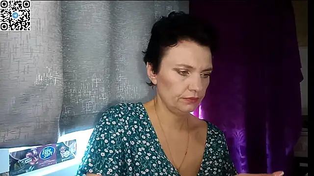 Snapshot of HotMamaQueen234 chatting on June 25, 2026, 11:48 am HotMamaQueen234 online show from June 25, 2026, 11:48 am