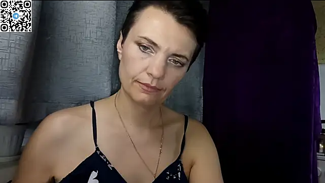 Snapshot of HotMamaQueen234 chatting on May 22, 2026, 9:46 pm HotMamaQueen234 online show from May 22, 2026, 9:46 pm