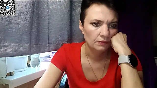 Snapshot of HotMamaQueen234 chatting on May 15, 2026, 2:48 pm HotMamaQueen234 online show from May 15, 2026, 2:48 pm