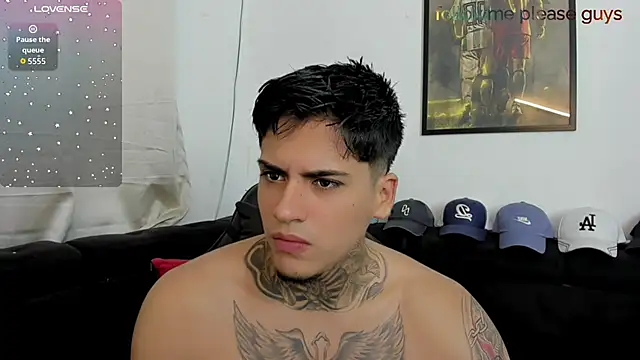 sweetlatinoboy online show from May 24, 2026, 11:54 am