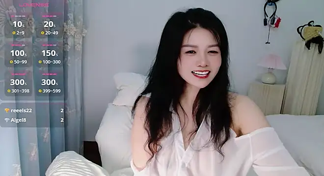 LILI956 online show from July 3, 2026, 2:34 pm