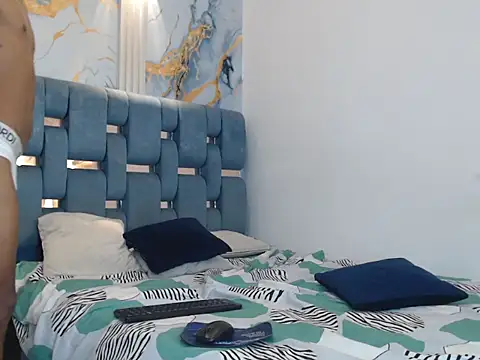 Snapshot of SEXY_BIG_COCK chatting on March 16, 2026, 3:04 pm SEXY BIG COCK online show from March 16, 2026, 3:04 pm