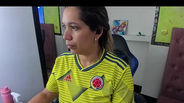 Melisa 14 online show from June 17, 2026, 11:31 am