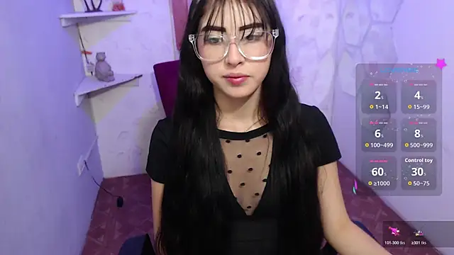 Snapshot of Melodi_velasquez chatting on June 11, 2026, 4:20 am Melodi velasquez online show from June 11, 2026, 4:20 am
