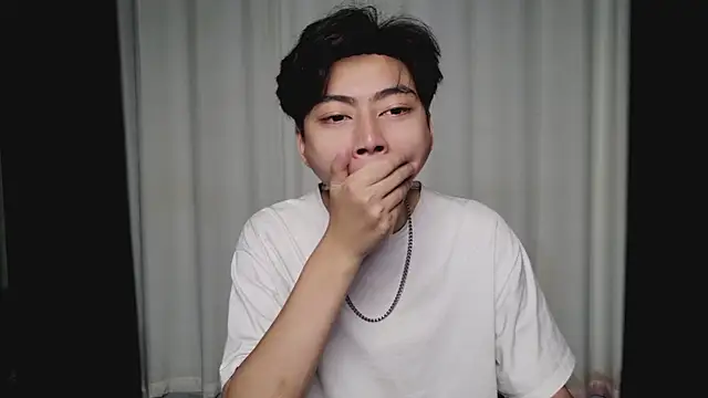 XX-XIUXIU online show from June 15, 2026, 6:07 pm
