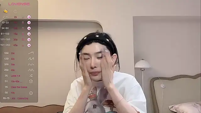 kiki-12 online show from May 5, 2026, 5:54 am