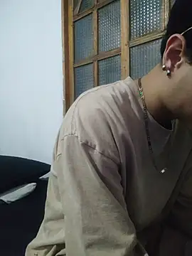 Mobi bigdick online show from April 30, 2026, 7:59 am
