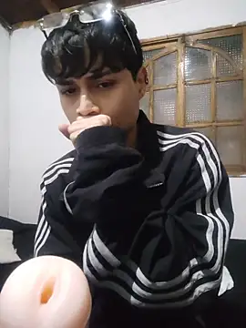 Mobi bigdick online show from April 23, 2026, 7:04 am