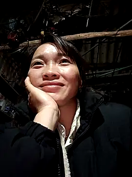 Phuongmyy online show from March 26, 2026, 2:15 pm