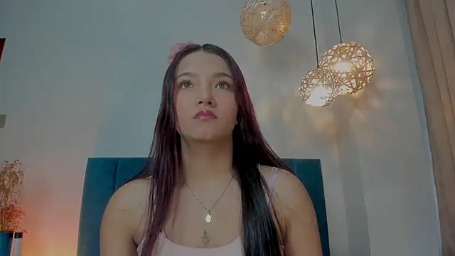 LilaRoss online show from June 16, 2026, 11:54 am