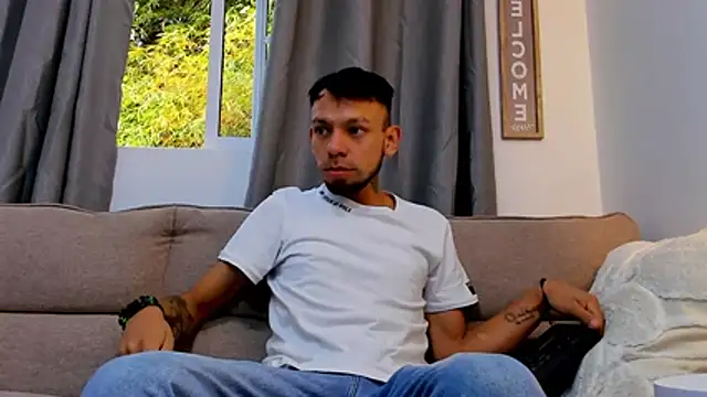 Steban silv online show from May 19, 2026, 12:12 pm