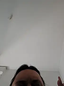 emiliecurvy83 online show from March 28, 2026, 11:11 am