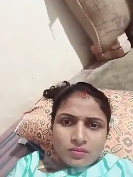 Snapshot of Leelaaji chatting on May 18, 2026, 1:05 pm Leelaaji online show from May 18, 2026, 1:05 pm