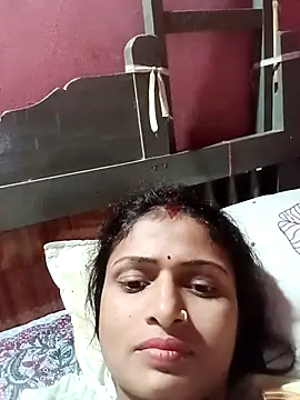 Snapshot of Leelaaji chatting on April 4, 2026, 6:03 pm Leelaaji online show from April 4, 2026, 6:03 pm