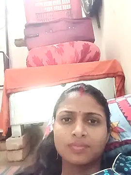 Snapshot of Leelaaji chatting on April 13, 2026, 5:33 am Leelaaji online show from April 13, 2026, 5:33 am