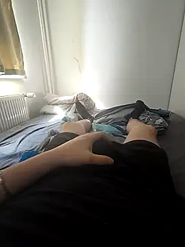 OssiBigCum online show from May 10, 2026, 9:24 am
