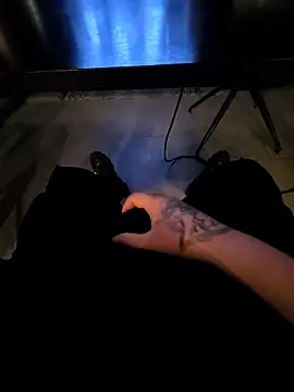 OssiBigCum online show from March 23, 2026, 11:15 pm