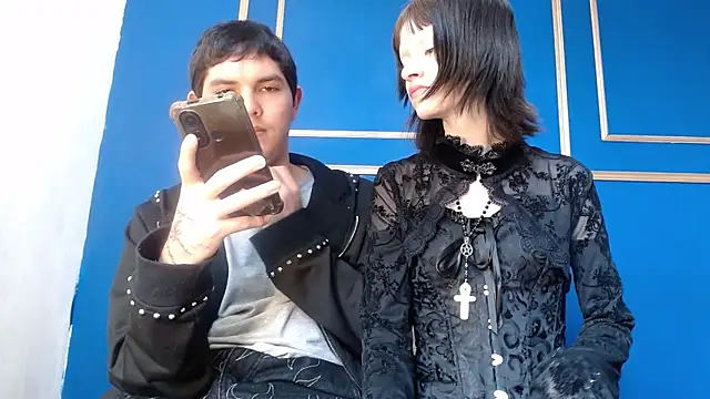 Snapshot of Fantasy-Dreams chatting on March 28, 2026, 2:51 pm Fantasy-Dreams online show from March 28, 2026, 2:51 pm