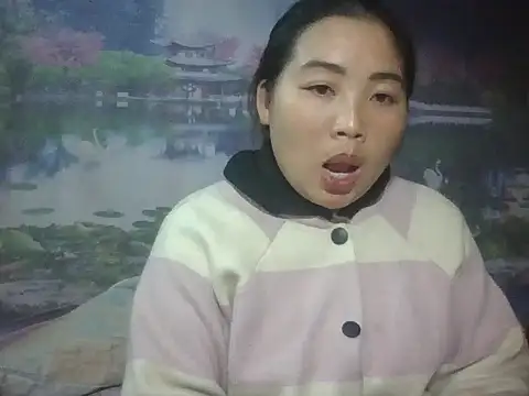 Huemy098 online show from April 30, 2026, 11:50 am