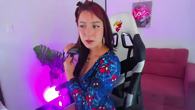 athena foxx online show from March 31, 2026, 1:46 pm